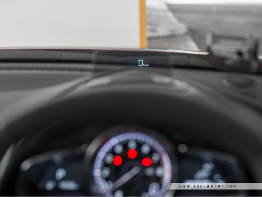 https://i.i-sgcm.com/new_cars/cars/11930/11930_g28