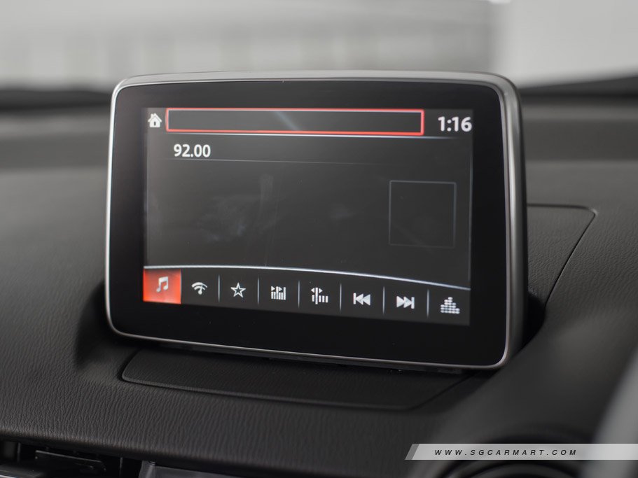 https://i.i-sgcm.com/new_cars/cars/11930/11930_g30