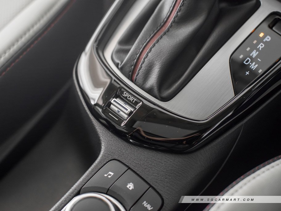 https://i.i-sgcm.com/new_cars/cars/11930/11930_g33