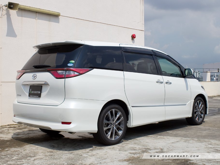 https://i.i-sgcm.com/new_cars/cars/11940/11940_g4