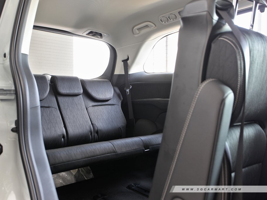 https://i.i-sgcm.com/new_cars/cars/11941/11941_g11