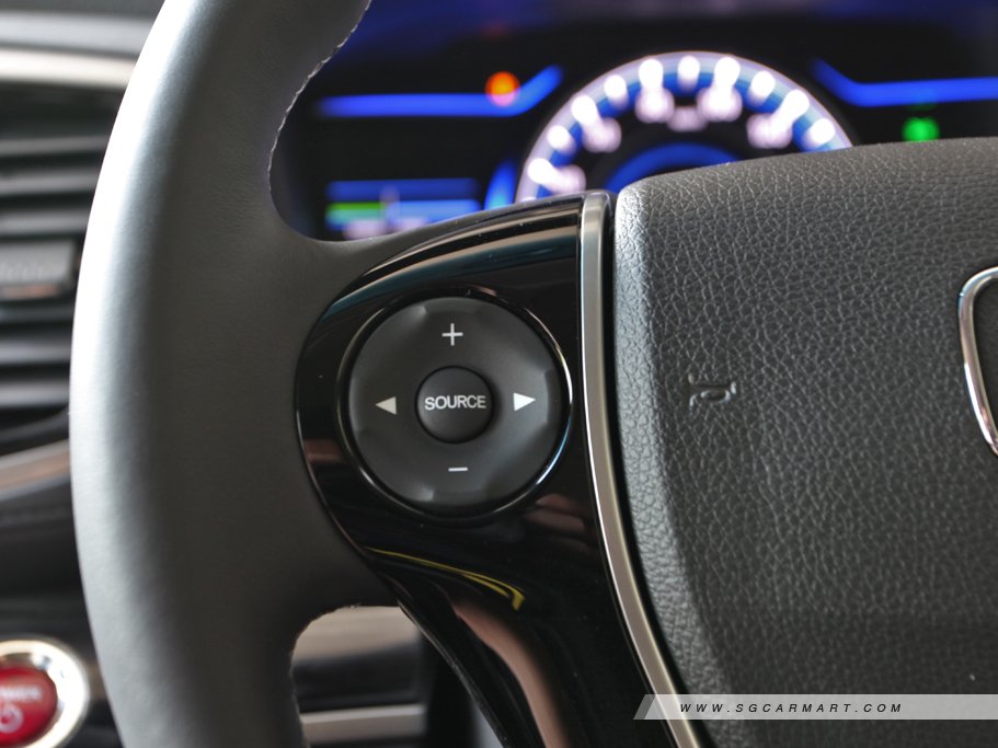 https://i.i-sgcm.com/new_cars/cars/11941/11941_g14