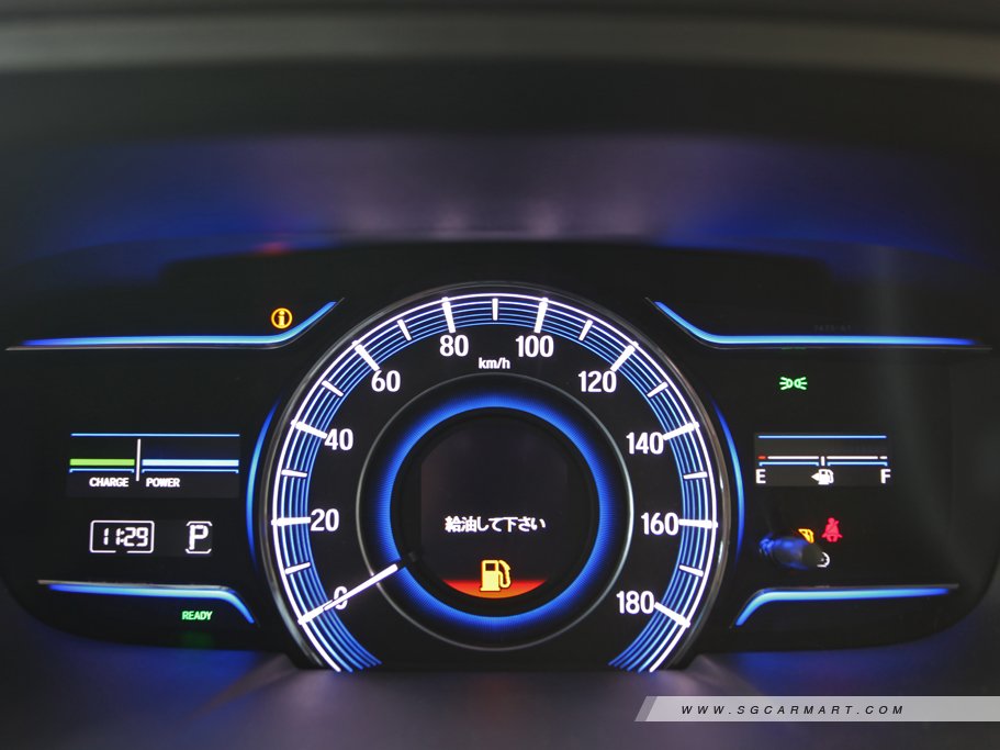 https://i.i-sgcm.com/new_cars/cars/11941/11941_g15
