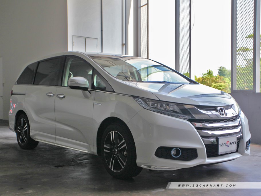 https://i.i-sgcm.com/new_cars/cars/11941/11941_g1