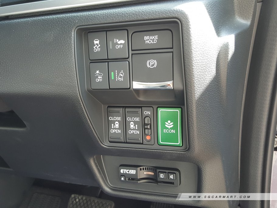 https://i.i-sgcm.com/new_cars/cars/11941/11941_g32