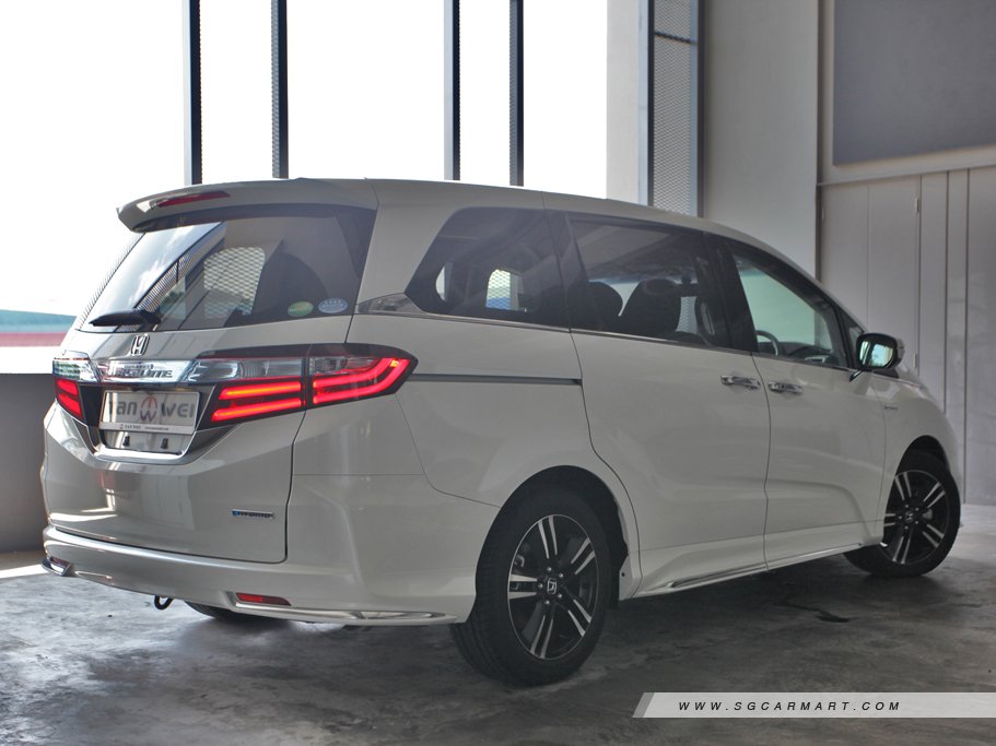https://i.i-sgcm.com/new_cars/cars/11941/11941_g3