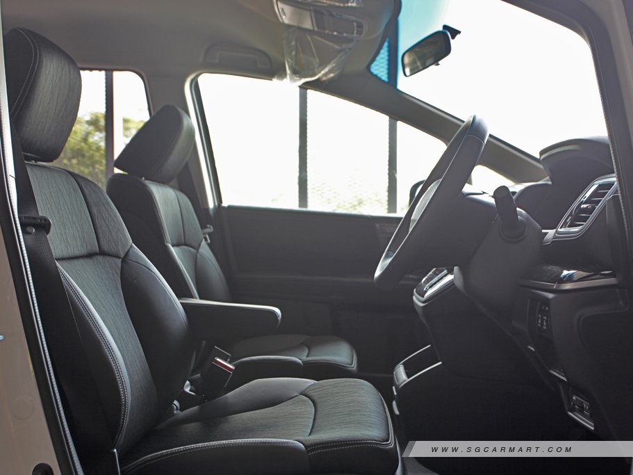 https://i.i-sgcm.com/new_cars/cars/11941/11941_g9
