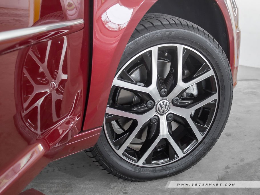 https://i.i-sgcm.com/new_cars/cars/11943/11943_g24