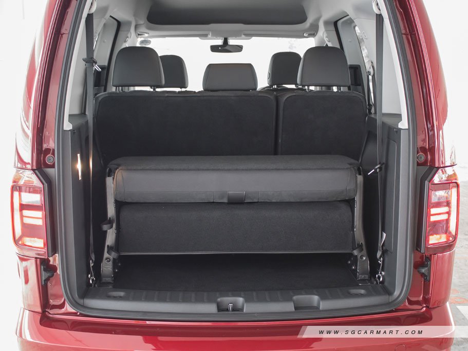 https://i.i-sgcm.com/new_cars/cars/11943/11943_g43