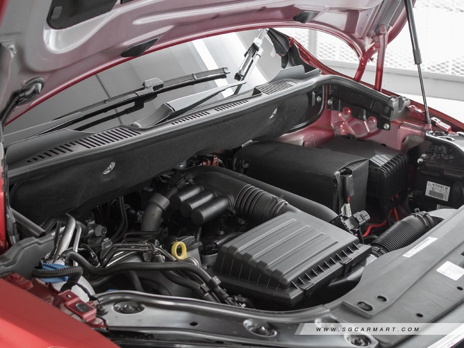 https://i.i-sgcm.com/new_cars/cars/11943/11943_g44