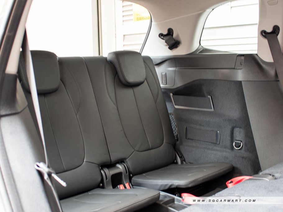 https://i.i-sgcm.com/new_cars/cars/11944/11944_g9