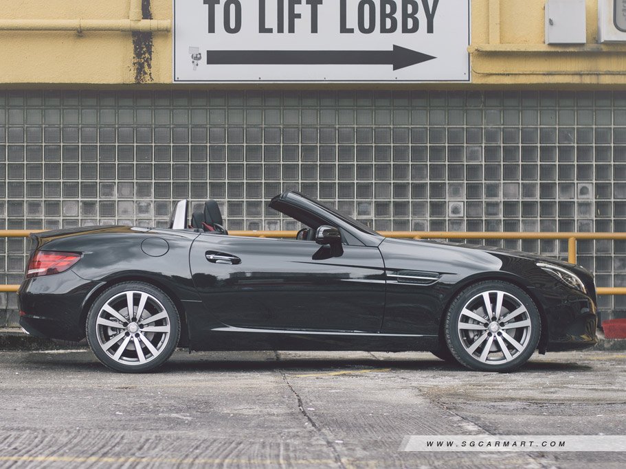 https://i.i-sgcm.com/new_cars/cars/11945/11945_g15