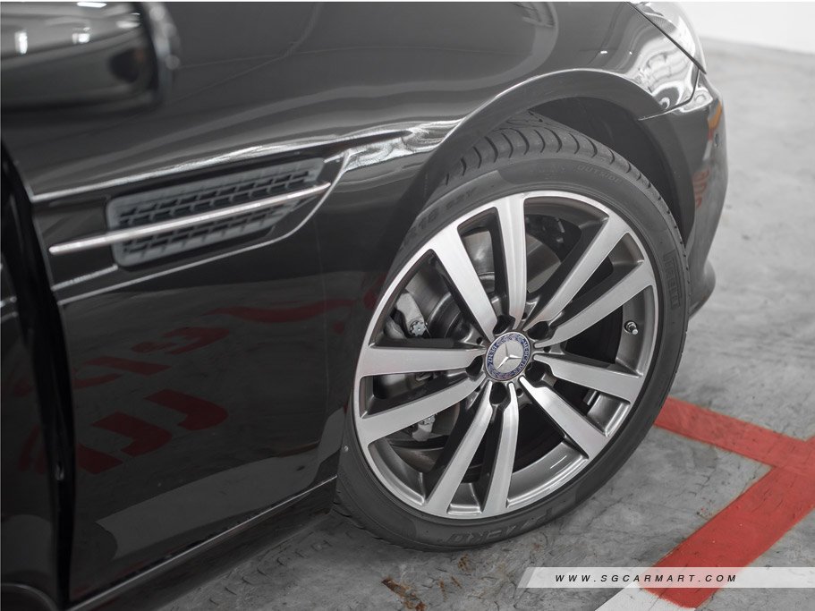 https://i.i-sgcm.com/new_cars/cars/11945/11945_g19