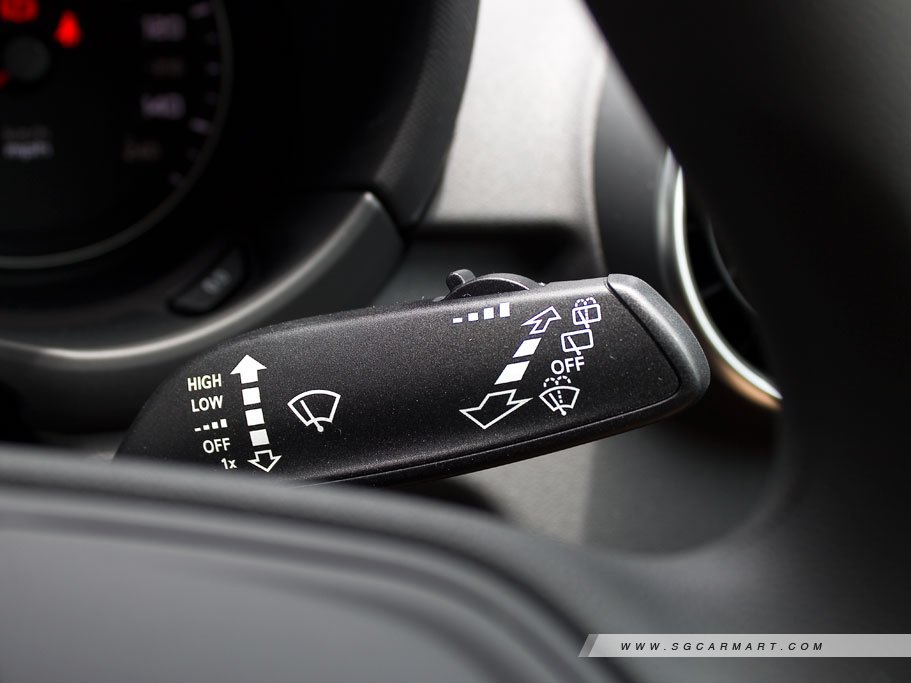 https://i.i-sgcm.com/new_cars/cars/11948/11948_g13