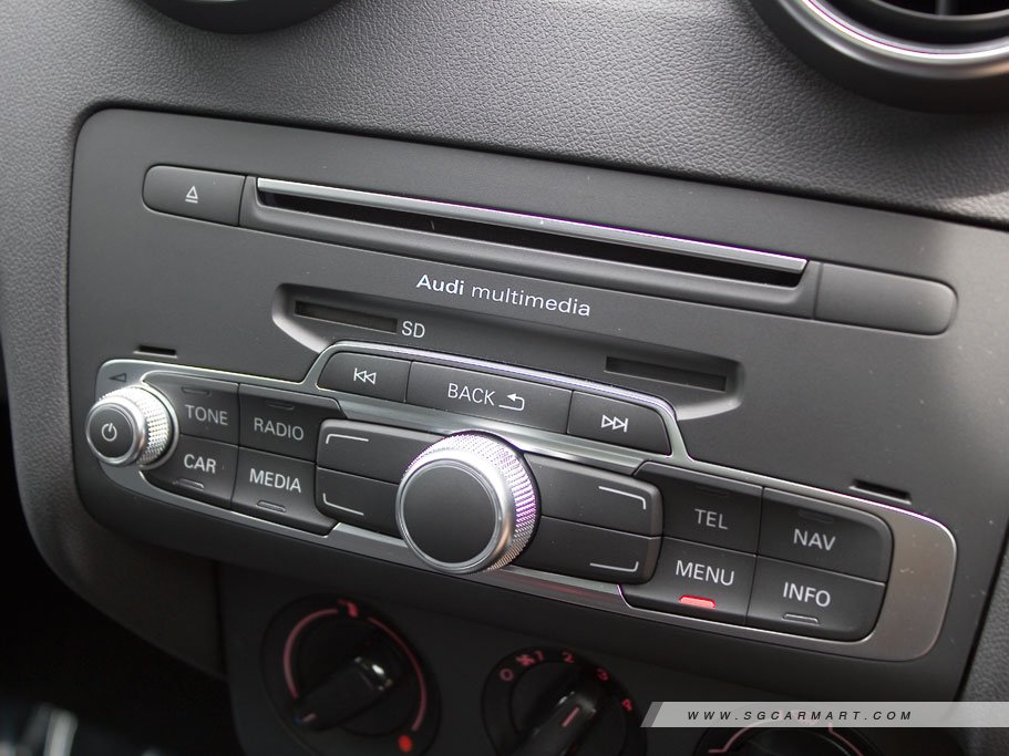 https://i.i-sgcm.com/new_cars/cars/11948/11948_g15