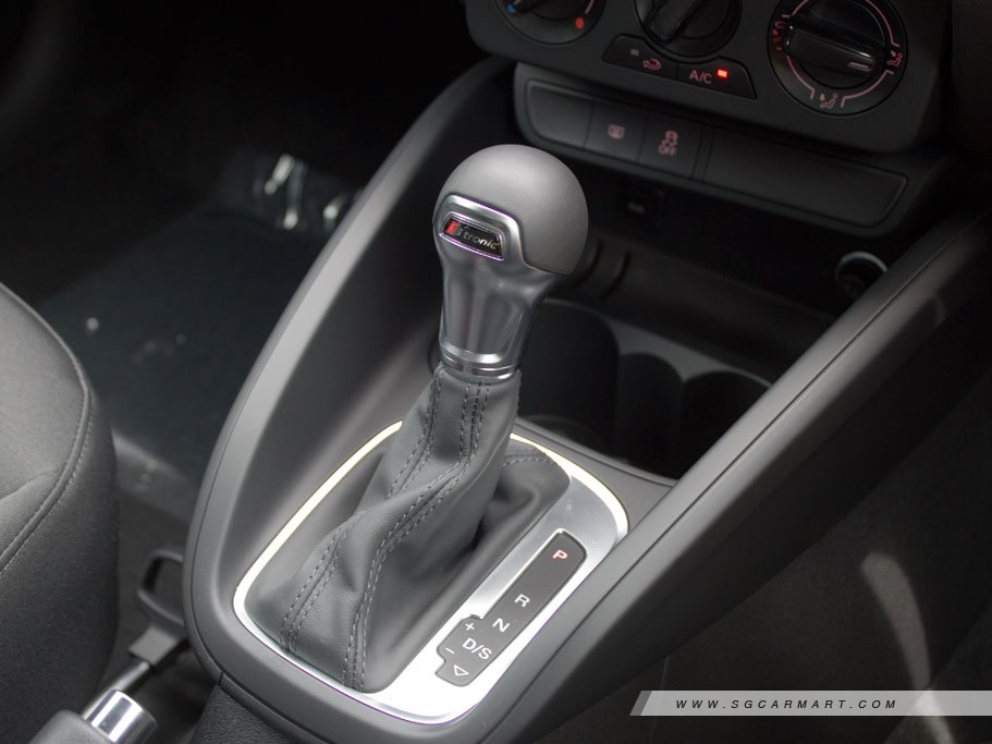https://i.i-sgcm.com/new_cars/cars/11948/11948_g17