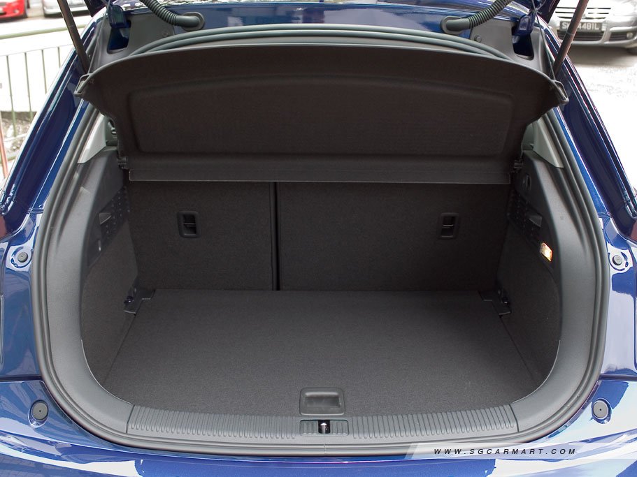 https://i.i-sgcm.com/new_cars/cars/11948/11948_g20