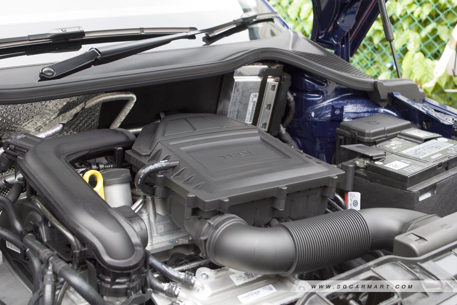 https://i.i-sgcm.com/new_cars/cars/11948/11948_g21