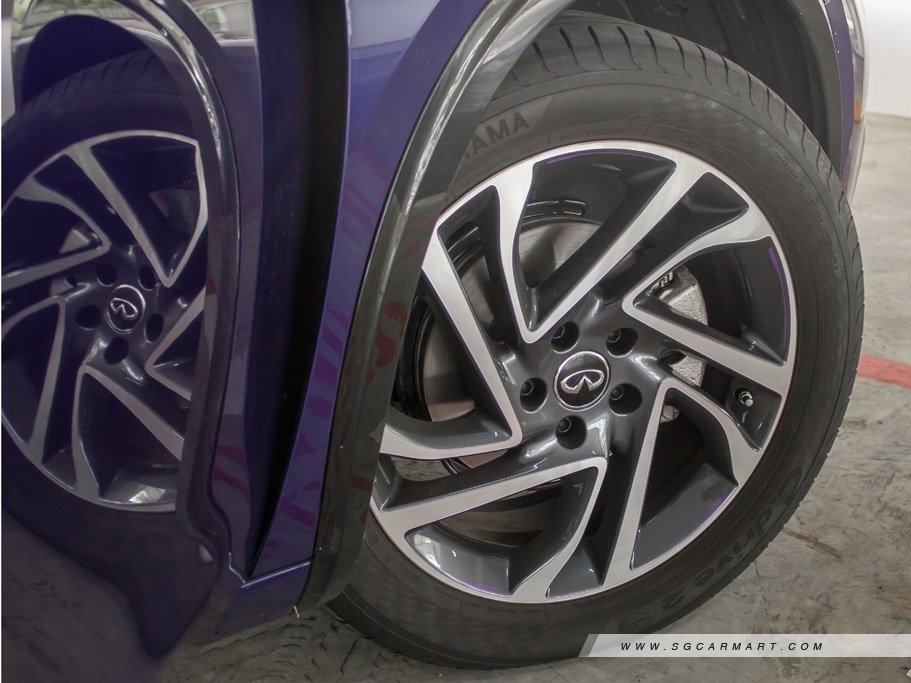 https://i.i-sgcm.com/new_cars/cars/11949/11949_g20
