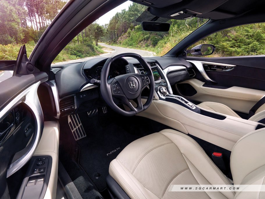 https://i.i-sgcm.com/new_cars/cars/11950/11950_g12