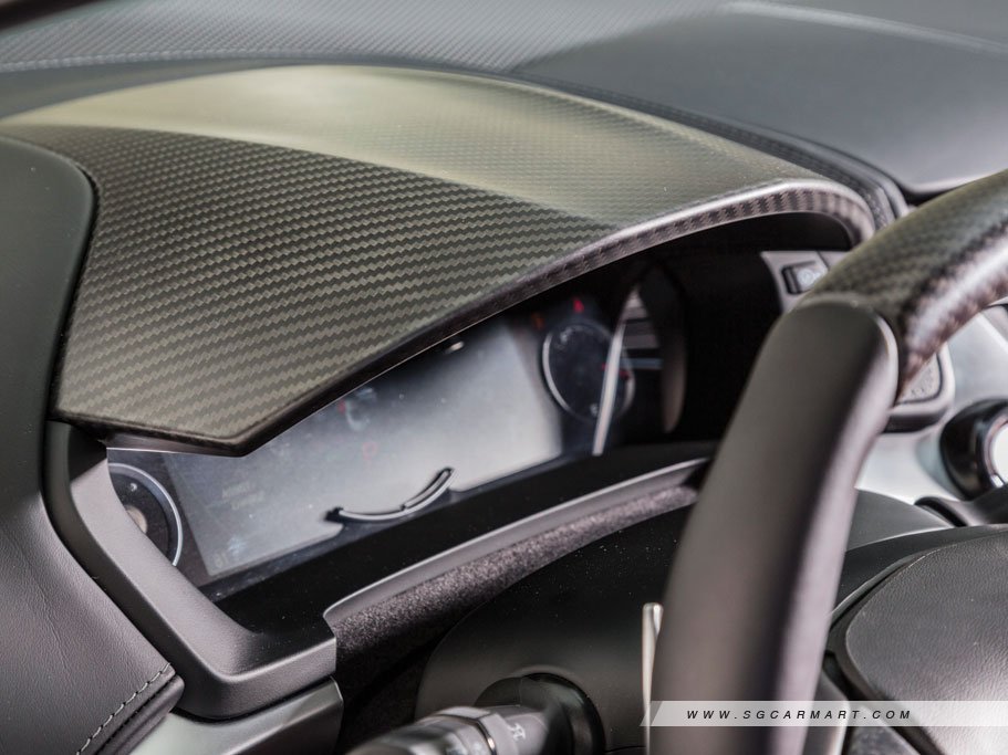 https://i.i-sgcm.com/new_cars/cars/11950/11950_g17