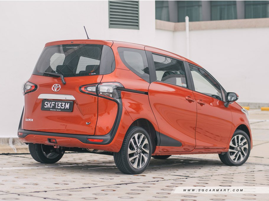 https://i.i-sgcm.com/new_cars/cars/11953/11953_g34