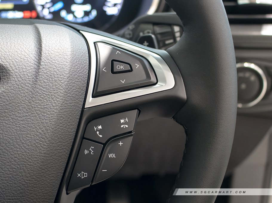 https://i.i-sgcm.com/new_cars/cars/11956/11956_g30