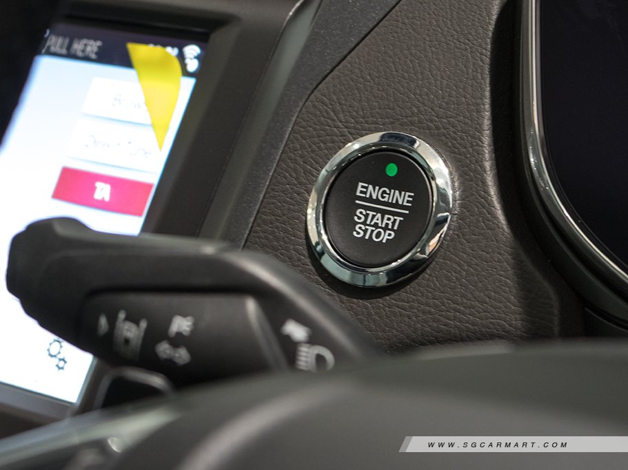 https://i.i-sgcm.com/new_cars/cars/11956/11956_g37