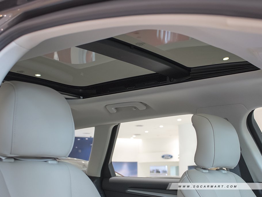 https://i.i-sgcm.com/new_cars/cars/11956/11956_g40