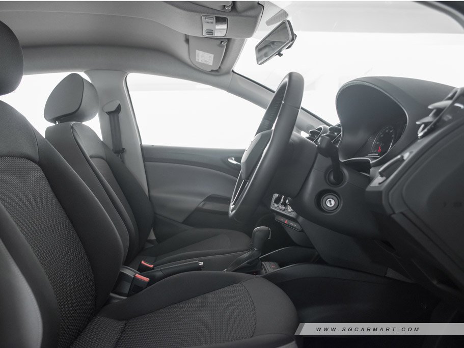 https://i.i-sgcm.com/new_cars/cars/11962/11962_g28