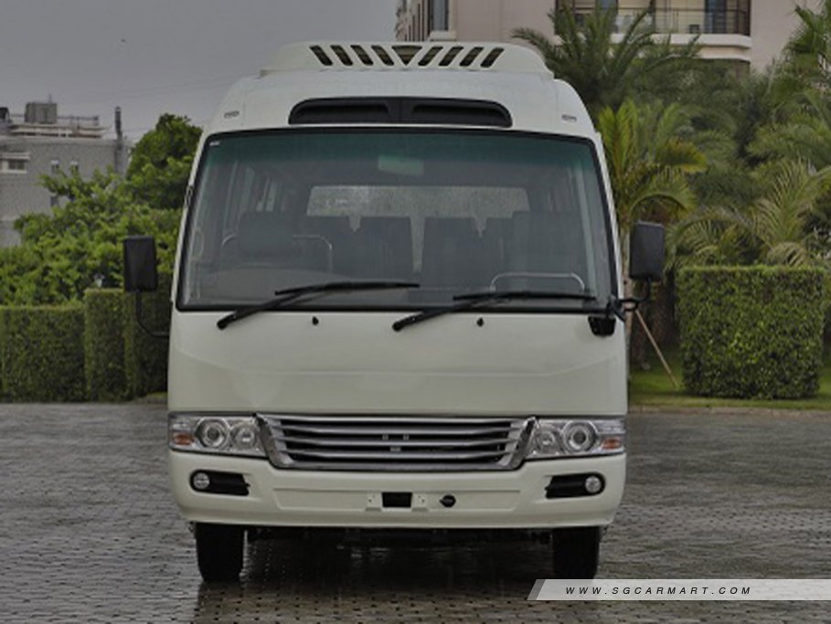 https://i.i-sgcm.com/new_cars/cars/11969/11969_g2