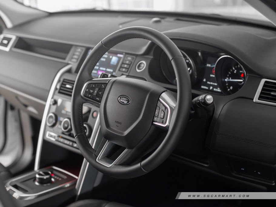 https://i.i-sgcm.com/new_cars/cars/11972/11972_g24