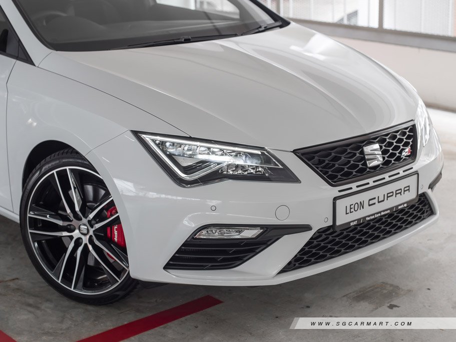 https://i.i-sgcm.com/new_cars/cars/11975/11975_g26