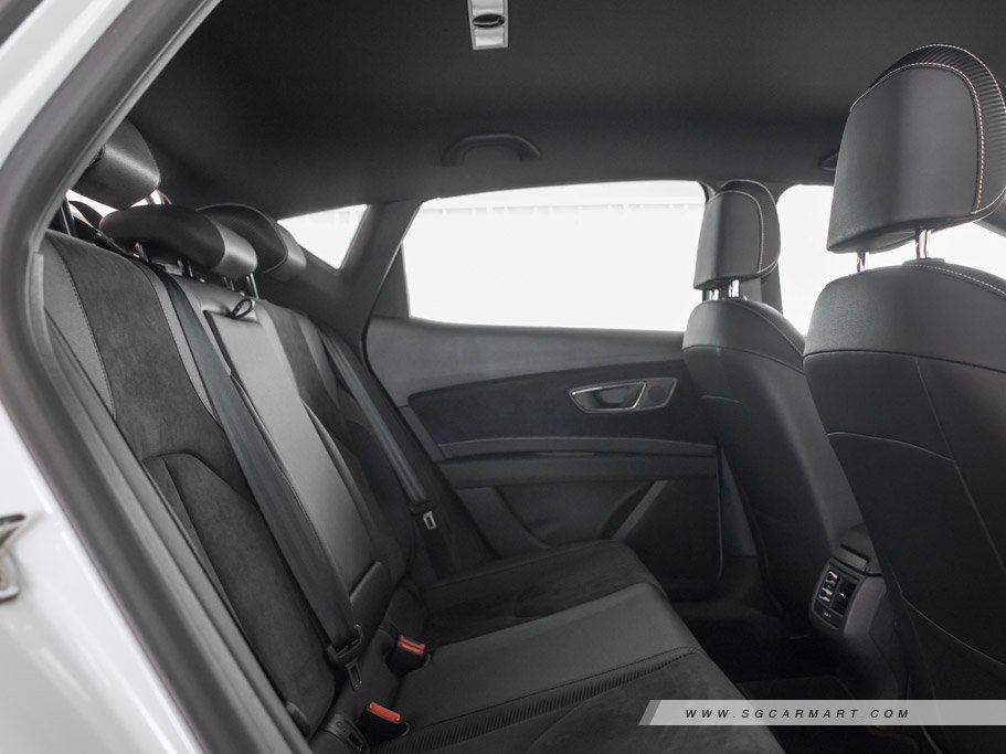https://i.i-sgcm.com/new_cars/cars/11975/11975_g35