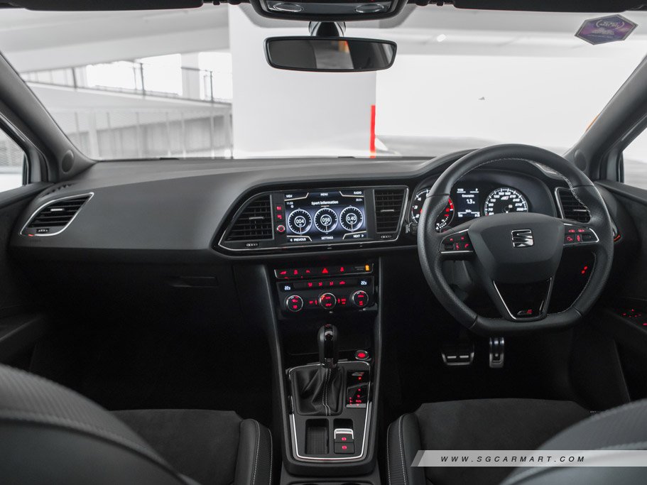 https://i.i-sgcm.com/new_cars/cars/11975/11975_g37