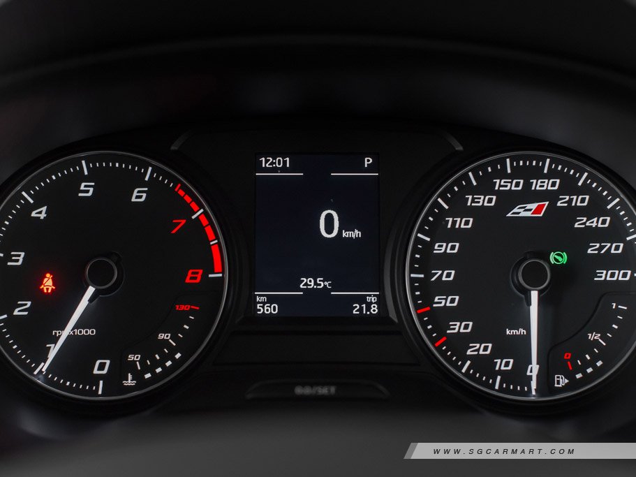 https://i.i-sgcm.com/new_cars/cars/11975/11975_g39