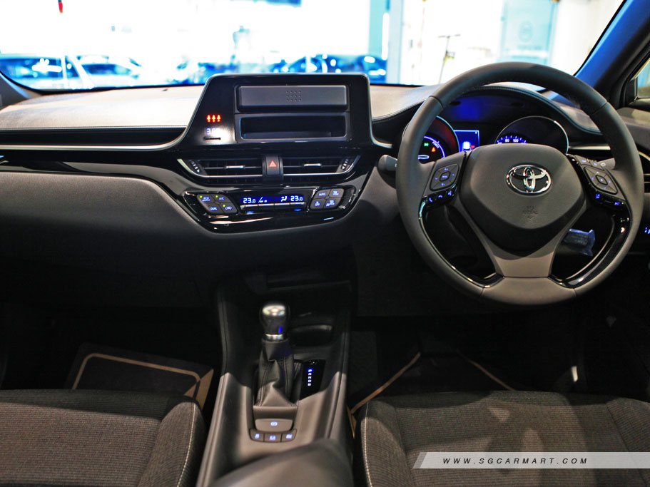 https://i.i-sgcm.com/new_cars/cars/11981/11981_g10
