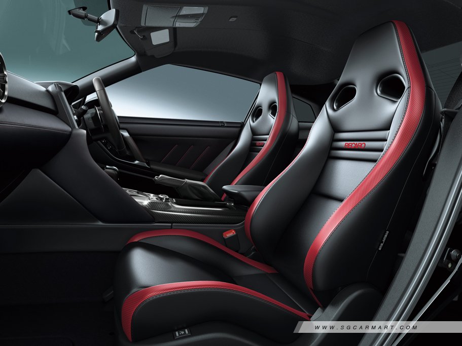 https://i.i-sgcm.com/new_cars/cars/11982/11982_g26