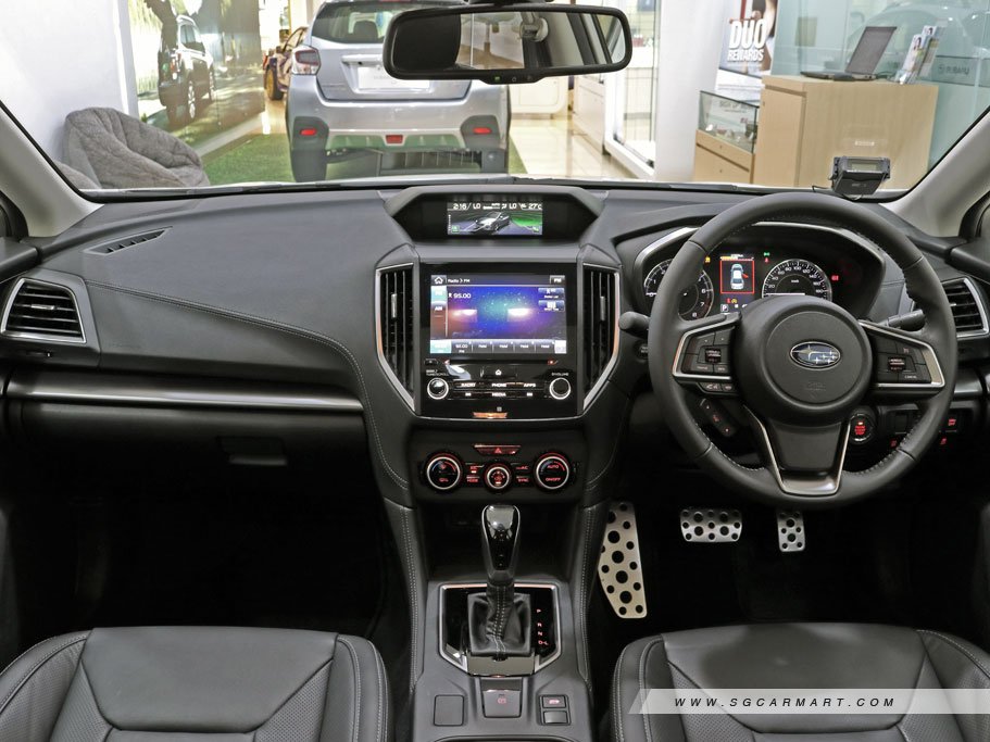 https://i.i-sgcm.com/new_cars/cars/11998/11998_g22