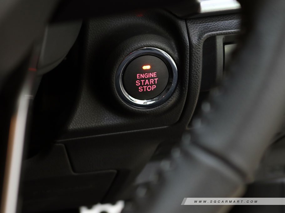 https://i.i-sgcm.com/new_cars/cars/11998/11998_g31