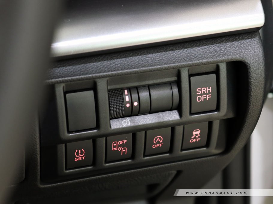https://i.i-sgcm.com/new_cars/cars/11998/11998_g32