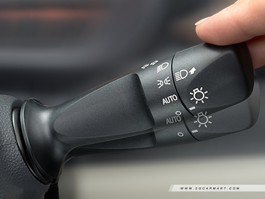 https://i.i-sgcm.com/new_cars/cars/12007/12007_g13