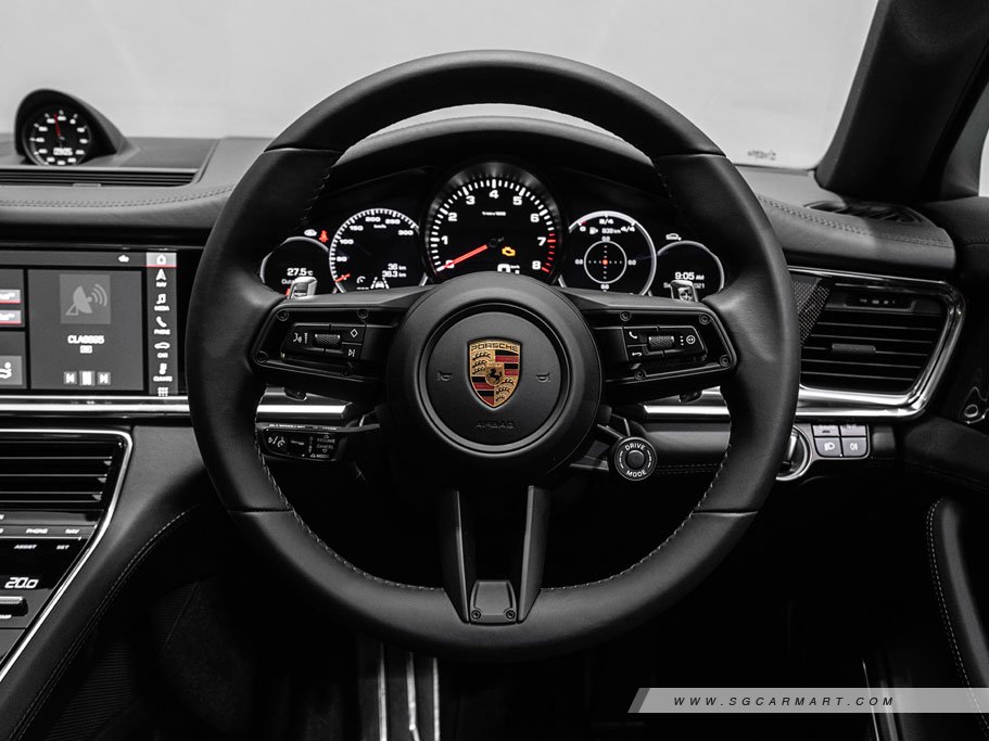 Porsche Panamera PDK 2.9 101