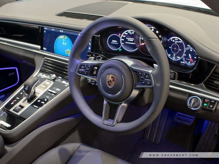 https://i.i-sgcm.com/new_cars/cars/12012/12012_g11