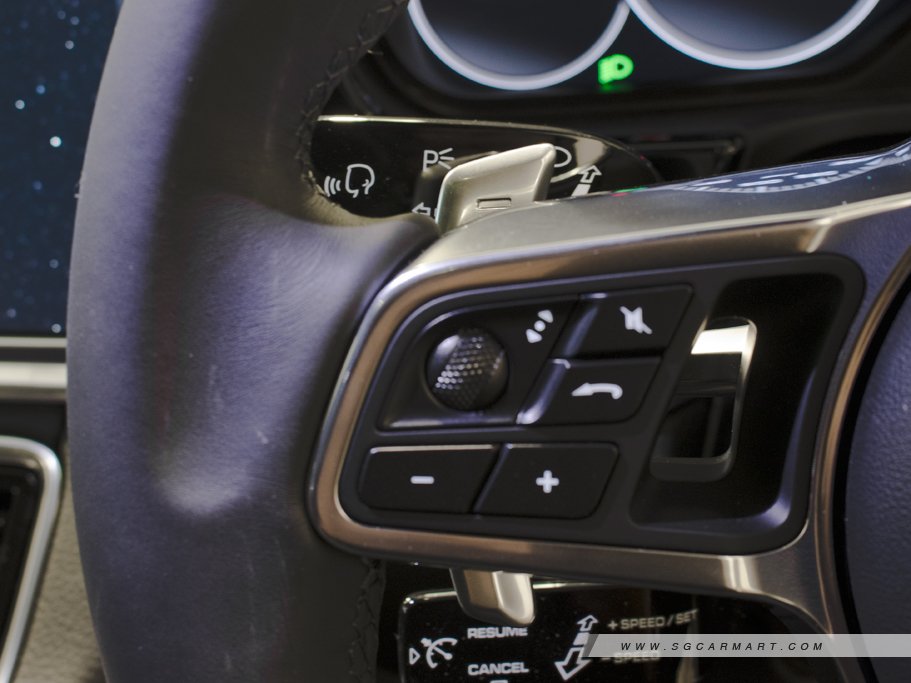 https://i.i-sgcm.com/new_cars/cars/12012/12012_g13