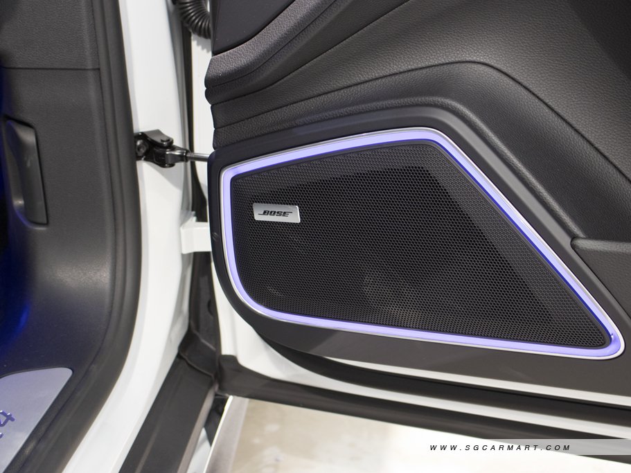 https://i.i-sgcm.com/new_cars/cars/12012/12012_g24