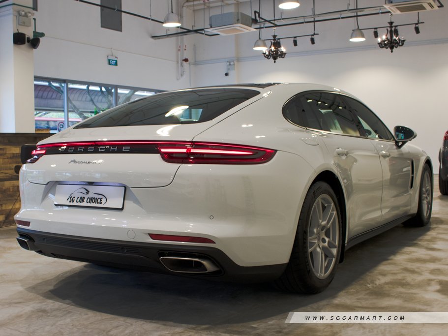 https://i.i-sgcm.com/new_cars/cars/12012/12012_g2