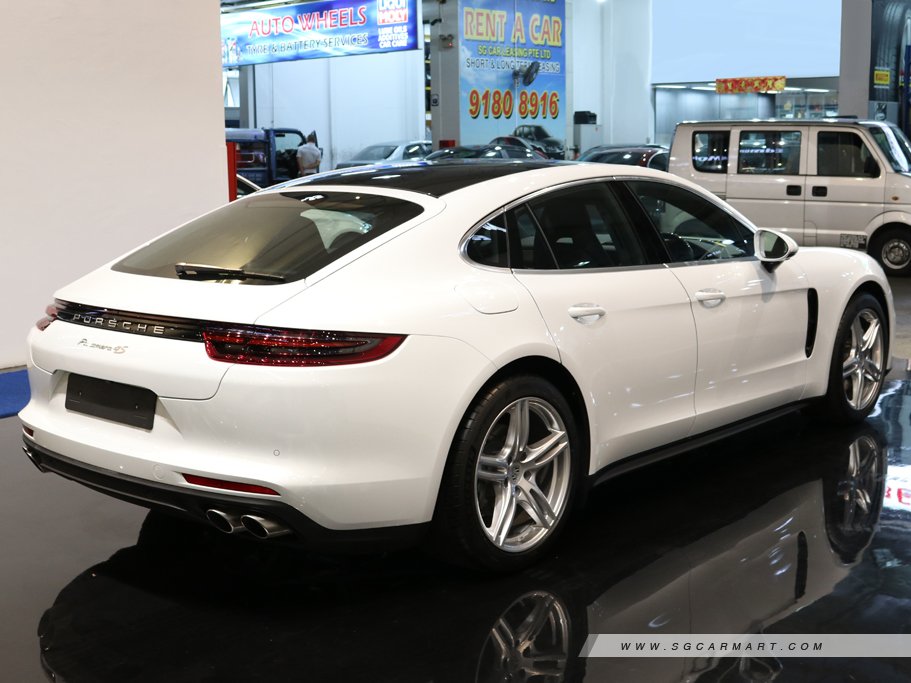 https://i.i-sgcm.com/new_cars/cars/12012/12012_g31