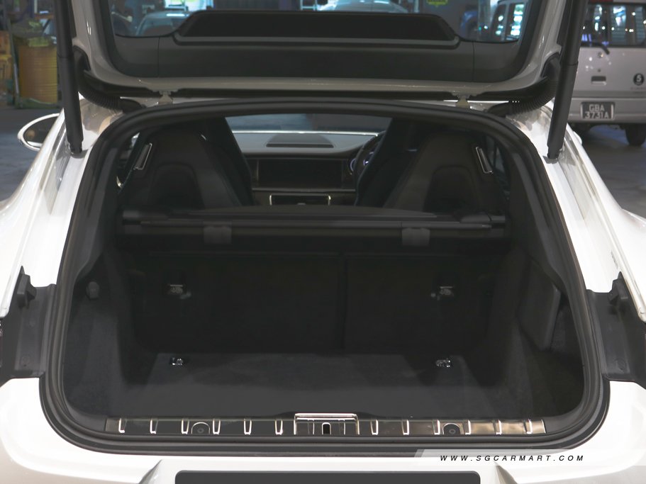 https://i.i-sgcm.com/new_cars/cars/12012/12012_g54