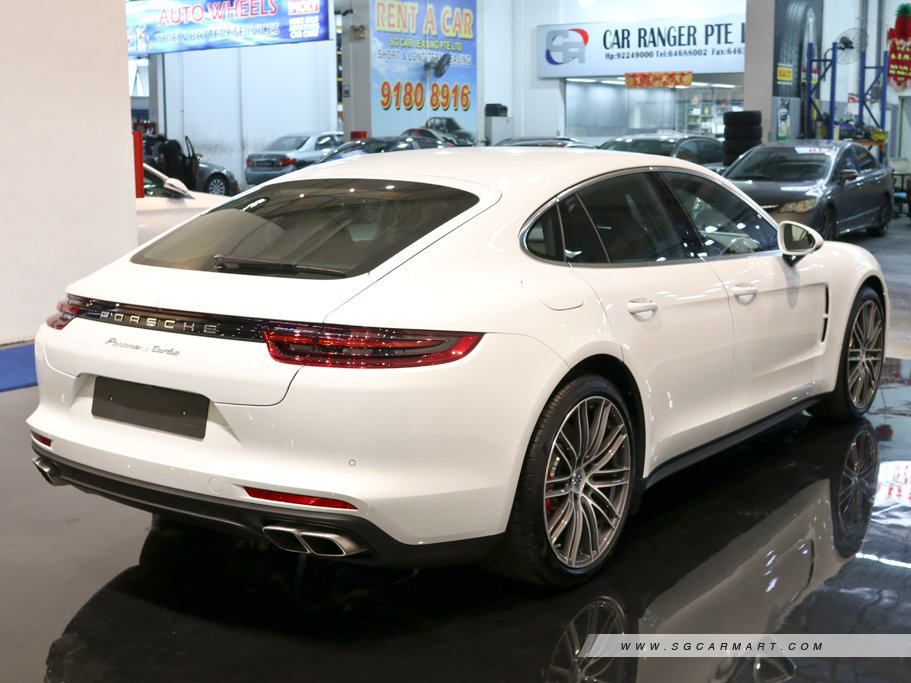 https://i.i-sgcm.com/new_cars/cars/12012/12012_g59